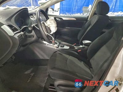 Zdjęcie 7 z 12 samochodu: 2017 NISSAN SENTRA S VIN:3N1AB7AP9HY347592 - miniatura