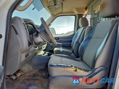 Zdjęcie 7 z 12 samochodu: 2014 NISSAN NV 1500 DELIVERY VAN VIN:1N6BF0KL2EN105239 - miniatura