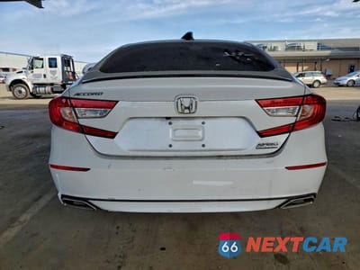 Zdjęcie 6 z 12 samochodu: 2021 HONDA ACCORD SPORT SE VIN:1HGCV1F44MA107990 - miniatura