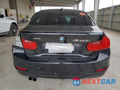 Zdjęcie 6 z 12 samochodu: 2015 BMW 328 XI SULEV VIN:WBA3B5G50FNS18034 - miniatura