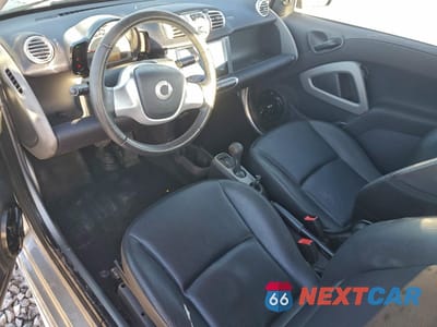 Zdjęcie 8 z 14 samochodu: 2015 SMART FORTWO PURE VIN:WMEEJ3BA0FK814478 - miniatura