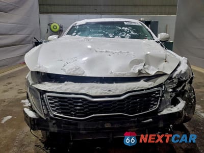 Piąte zdjęcie samochodu w środku: 2012 KIA OPTIMA HYBRID VIN:KNAGM4AD7C5020195 - miniatura