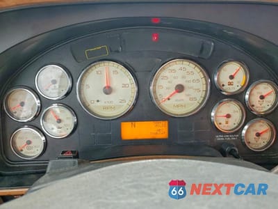 Zdjęcie 8 z 10 samochodu: 2012 INTERNATIONAL PROSTAR SEMI TRUCK VIN:3HSDJSJR6CN619941 - miniatura