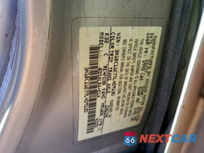 Zdjęcie 13 z 14 samochodu: 2007 NISSAN VERSA S VIN:3N1BC11E77L409130 - miniatura