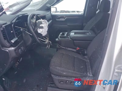 Zdjęcie 7 z 11 samochodu: 2024 CHEVROLET SILVERADO K1500 LT-L VIN:1GCPDKEK3RZ277890 - miniatura