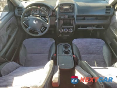 Zdjęcie 8 z 14 samochodu: 2002 HONDA CR-V LX VIN:JHLRD68412C016959 - miniatura