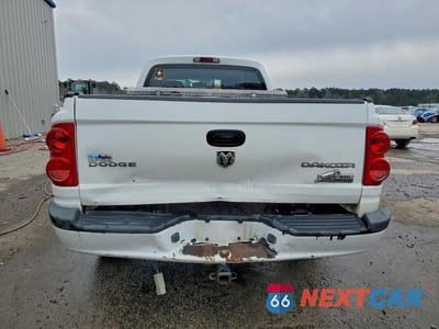 Zdjęcie 6 z 12 samochodu: 2010 DODGE DAKOTA SXT VIN:1D7CE3BK1AS151178 - miniatura