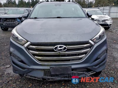 Piąte zdjęcie samochodu w środku: 2016 HYUNDAI TUCSON LIMITED VIN:KM8J3CA21GU117467 - miniatura