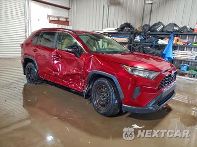 Czwarte zdjęcie samochodu z boku: 2019 TOYOTA RAV4 LE VIN:JTMG1RFV6KJ019314 - miniatura