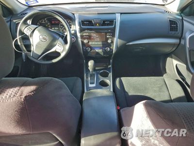 Zdjęcie 8 z 12 samochodu: 2015 NISSAN ALTIMA 2.5 VIN:1N4AL3AP5FC471146 - miniatura