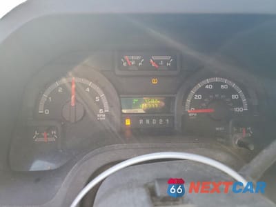Zdjęcie 9 z 13 samochodu: 2014 FORD E250 DELIVERY VAN VIN:1FTNE2EL1EDA14205 - miniatura