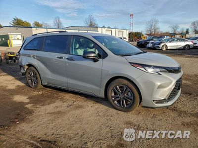 Czwarte zdjęcie samochodu z boku: 2025 TOYOTA SIENNA XSE VIN:5TDDSKFCXSS157124 - miniatura