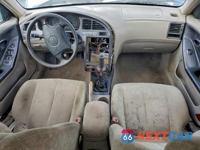 Zdjęcie 8 z 11 samochodu: 2001 HYUNDAI ELANTRA GLS VIN:KMHDN45D21U205380 - miniatura