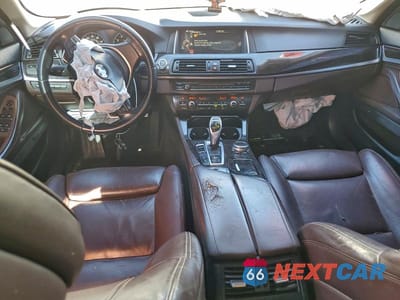 Zdjęcie 8 z 11 samochodu: 2016 BMW 528 I VIN:WBA5A5C50GG351383 - miniatura