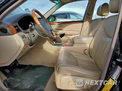 Zdjęcie 7 z 14 samochodu: 2004 LEXUS LS 430 VIN:JTHBN36FX40168630 - miniatura