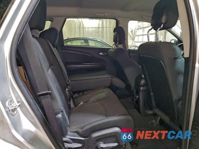 Zdjęcie 11 z 13 samochodu: 2011 DODGE JOURNEY MAINSTREET VIN:3D4PH1FG8BT557121 - miniatura