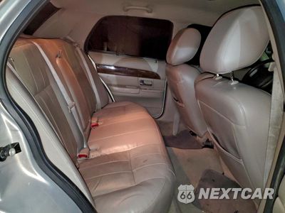 Zdjęcie 10 z 12 samochodu: 2011 MERCURY GRAND MARQUIS LS VIN:2MEBM7FV0BX601565 - miniatura