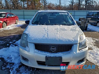 Piąte zdjęcie samochodu w środku: 2012 NISSAN SENTRA 2.0 VIN:3N1AB6AP2CL630027 - miniatura