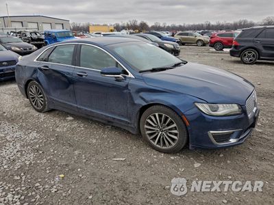 Czwarte zdjęcie samochodu z boku: 2017 LINCOLN MKZ SELECT VIN:3LN6L5C97HR604953 - miniatura