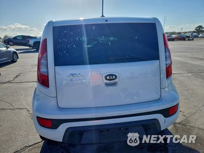Zdjęcie 6 z 15 samochodu: 2013 KIA SOUL VIN:KNDJT2A56D7549202 - miniatura