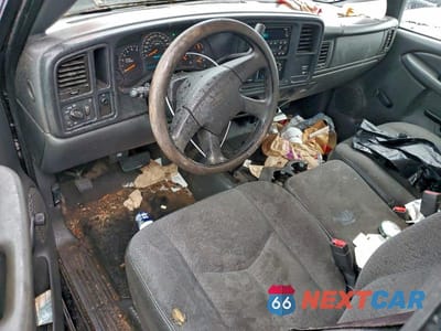 Zdjęcie 8 z 11 samochodu: 2004 CHEVROLET SILVERADO K1500 VIN:2GCEK19V241109476 - miniatura