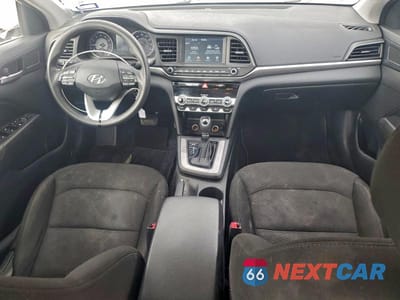 Zdjęcie 8 z 12 samochodu: 2020 HYUNDAI ELANTRA SEL VIN:5NPD84LF4LH551864 - miniatura