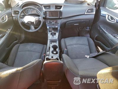 Zdjęcie 8 z 14 samochodu: 2019 NISSAN SENTRA S VIN:3N1AB7AP2KY281779 - miniatura