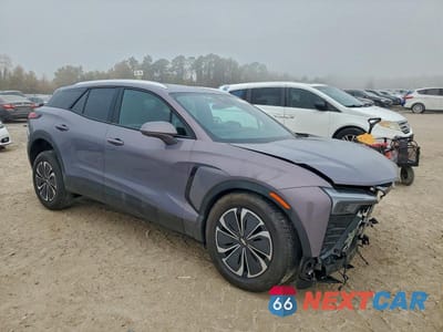 Czwarte zdjęcie samochodu z boku: 2025 CHEVROLET BLAZER LT VIN:3GNKDGRJ5SS147631 - miniatura