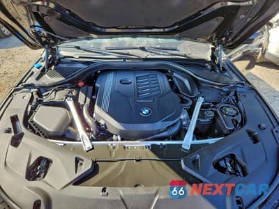 Zdjęcie 11 z 15 samochodu: 2024 BMW 840XI VIN:WBAGV4C08RCR88933 - miniatura