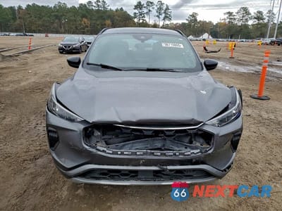 Piąte zdjęcie samochodu w środku: 2023 FORD ESCAPE ST LINE VIN:1FMCU9MNXPUA06270 - miniatura