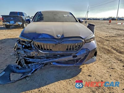 Piąte zdjęcie samochodu w środku: 2026 BMW I5 EDRIVE 40 VIN:WBY63HG01TCV24961 - miniatura