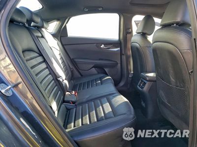 Zdjęcie 10 z 15 samochodu: 2022 KIA FORTE GT LINE VIN:3KPF54AD5NE500061 - miniatura
