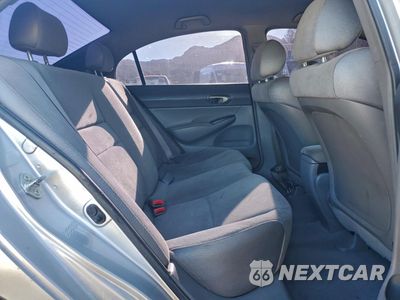 Zdjęcie 10 z 14 samochodu: 2008 HONDA CIVIC LX VIN:2HGFA15568H329893 - miniatura