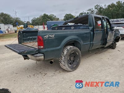 Trzecie zdjęcie samochodu z tyłu: 2002 FORD F250 SUPER DUTY VIN:1FTNW21F02EB76829 - miniatura