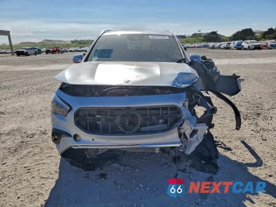 Piąte zdjęcie samochodu w środku: 2025 MERCEDES-BENZ GLA 250 VIN:W1N4N4GB1SJ679817 - miniatura