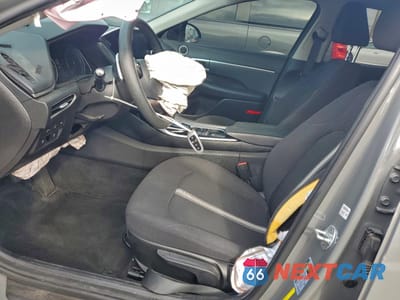 Zdjęcie 7 z 12 samochodu: 2020 HYUNDAI SONATA HYBRID VIN:KMHL24JJ3LA014037 - miniatura