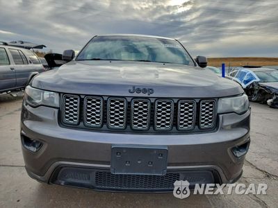 Piąte zdjęcie samochodu w środku: 2019 JEEP GRAND CHEROKEE LAREDO VIN:1C4RJFAG3KC592868 - miniatura