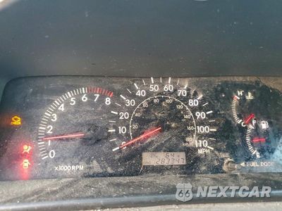 Zdjęcie 9 z 12 samochodu: 2005 TOYOTA COROLLA VIN:JTDBR32EX52054992 - miniatura