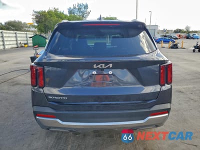 Zdjęcie 6 z 14 samochodu: 2025 KIA SORENTO S VIN:5XYRL4JC3SG397568 - miniatura
