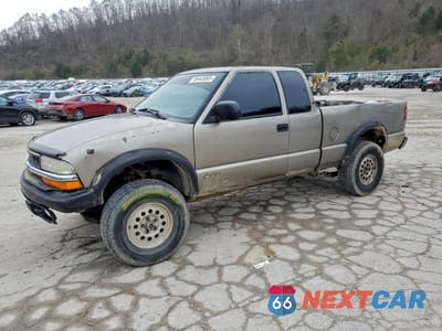 2001 CHEVROLET S TRUCK S10 1GCCT19W618113052 - główne zdjęcie licytacji z USA - miniatura