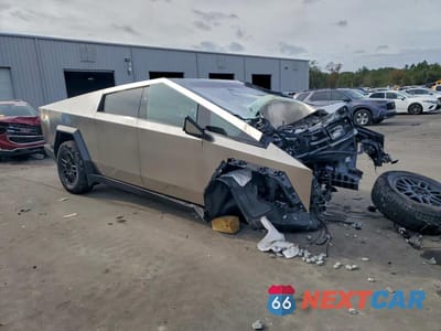 Czwarte zdjęcie samochodu z boku: 2025 TESLA CYBERTRUCK VIN:7G2CEHED5SA075011 - miniatura