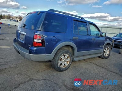 Trzecie zdjęcie samochodu z tyłu: 2006 FORD EXPLORER XLT VIN:1FMEU73846UA00441 - miniatura