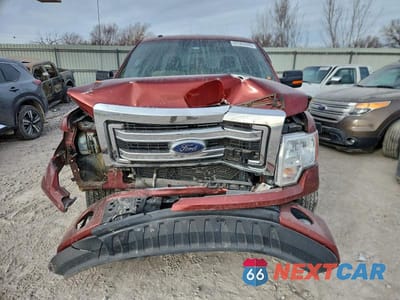 Piąte zdjęcie samochodu w środku: 2014 FORD F150 SUPER CAB VIN:1FTEX1CM2EKD51932 - miniatura