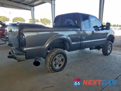 Trzecie zdjęcie samochodu z tyłu: 2006 FORD F250 SUPER DUTY VIN:1FTSX21P06EC72992 - miniatura