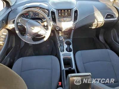 Zdjęcie 8 z 12 samochodu: 2019 CHEVROLET CRUZE LS VIN:1G1BC5SM7K7150459 - miniatura