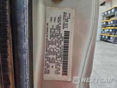 Zdjęcie 13 z 14 samochodu: 2004 TOYOTA TACOMA BASE VIN:5TEPM62NX4Z316719 - miniatura