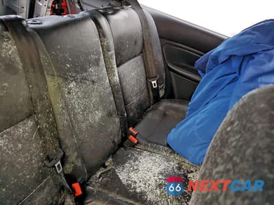 Zdjęcie 11 z 13 samochodu: 2001 VOLKSWAGEN GTI GLX VIN:9BWPG61JX14042731 - miniatura