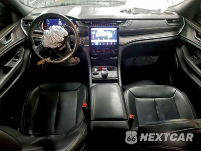 Zdjęcie 8 z 12 samochodu: 2025 JEEP GRAND CHEROKEE 4XE VIN:1C4RJYB63S8659778 - miniatura