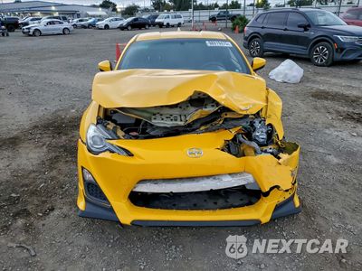Piąte zdjęcie samochodu w środku: 2015 TOYOTA SCION FR-S VIN:JF1ZNAA17F9705118 - miniatura