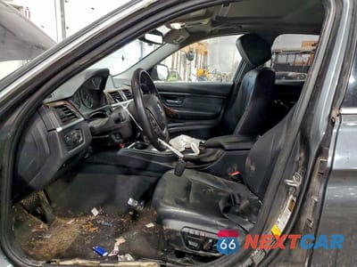 Zdjęcie 7 z 11 samochodu: 2013 BMW 328 XI SULEV VIN:WBA3B5G54DNS05056 - miniatura